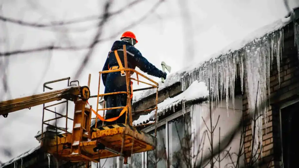 Irish employers preparing for winter workplace hazards – de-icing car parks, ensuring safe walkways, and protecting employees from slips, trips, and falls.